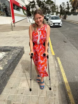 Bild: Schlagersängerin Nadine Sieben auf Fuerteventura verletzt