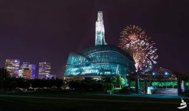 Bild: Kanadisches Museum für Menschenrechte feierlich in Winnipeg eröffnet