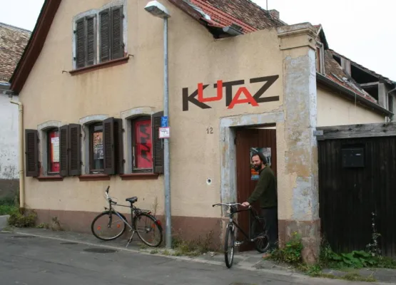 Bild: „In meine Heimat? Ich kenne dieses Land überhaupt nicht”