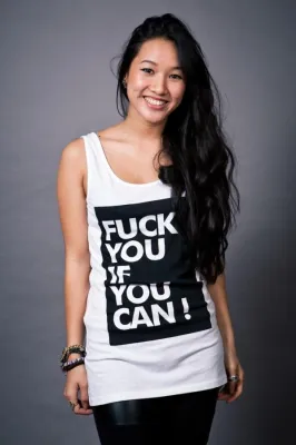 Ausgefallene, Dancefloor geprüfte Fashion aus dem barockem Herzen Dresdens Bild: Ausgefallene, Dancefloor geprüfte Fashion aus dem barockem Herzen Dresdens