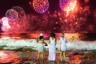 Feliz Ano Novo! Wie in Brasilien Silvester gefeiert wird Bild: Feliz Ano Novo! Wie in Brasilien Silvester gefeiert wird