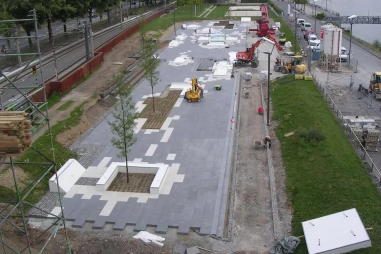 Bild: Erfolgreiches Jahr 2011 für FICHTER Garten- und Landschaftsbau aus Magdala - Goldmedaillenregen zu BUGA