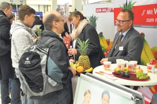 Bild: Abheben zum Traumjob - Bewerbungsmappen-Check für Taubstumme