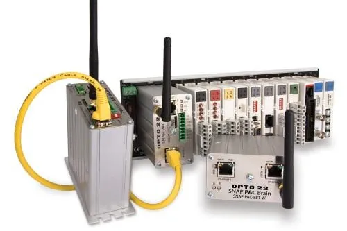 Bild: OPTO 22 erweitert PAC Controller für Automatisierung mit WLAN und SD-Karten Speichererweiterung