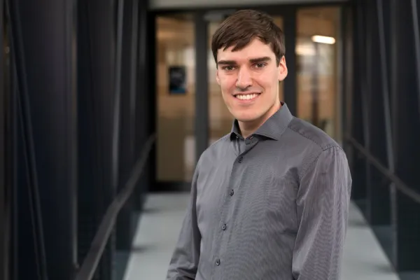 Bild: Wie Rassismus in deutschen Behörden wirkt: Großstudie zu Diskriminierung in Institutionen veröffentlicht