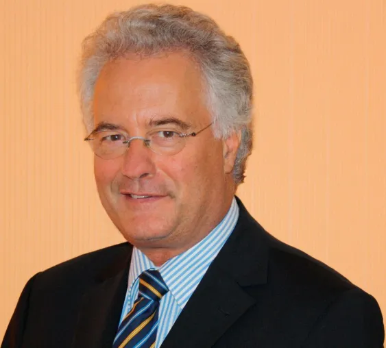 Bild: Dr. Borsani neuer Chefarzt im Klinikzentrum Lindenallee GmbH, Bad Schwalbach
