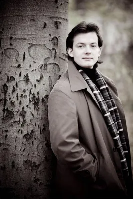 Bild: Andris Nelsons springt kurzfristig für den erkrankten Seiji Ozawa ein