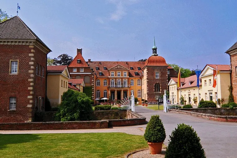Das Münsterland erfahren - Urlaubstipps um das Schlosshotel SportSchloss Velen Bild: Das Münsterland erfahren - Urlaubstipps um das Schlosshotel SportSchloss Velen