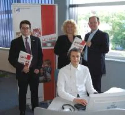 Bild: Sparda TelefonService unterstützt Wirtschaftsjunioren Saarland bei Benefizprojekt