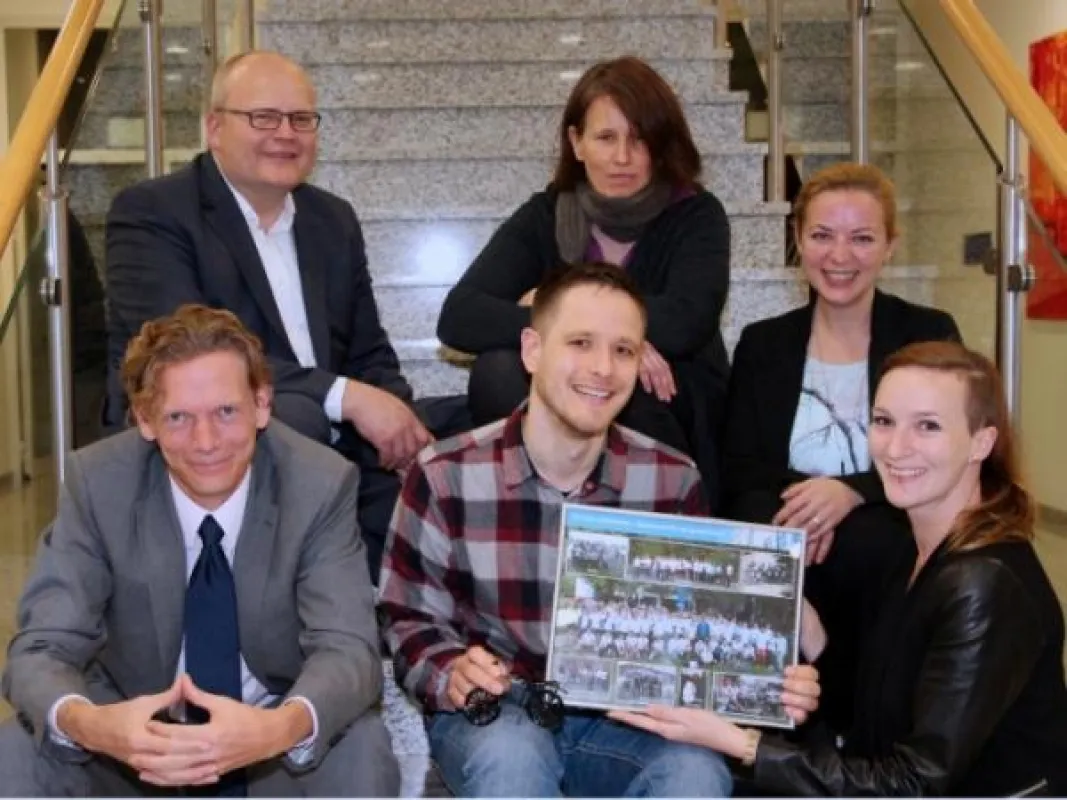 Spendenübergabe am 10. November 2015 in Dietzenbach bei Frankfurt am Main