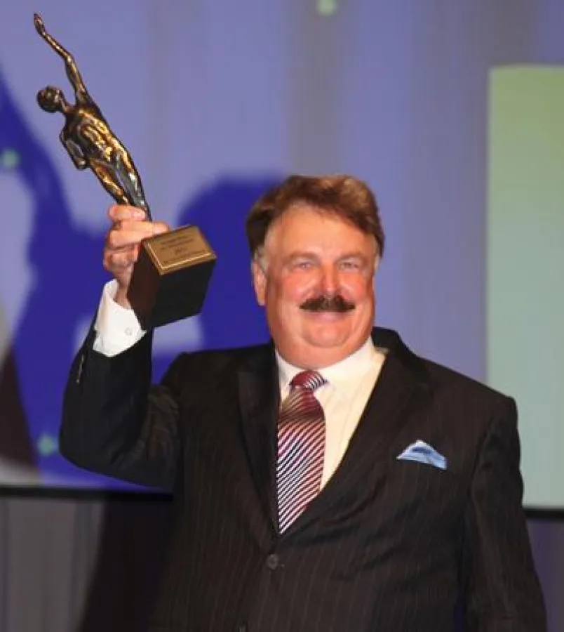 Werner Butz, Geschäftsführer der PLANAT GmbH freut sich über den 