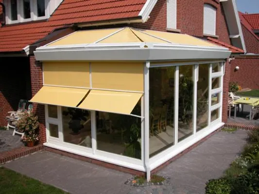 Wintergarten-Trend - Wohlfühlgarantie durch Sonnenschutz Bild: Wintergarten-Trend - Wohlfühlgarantie durch Sonnenschutz