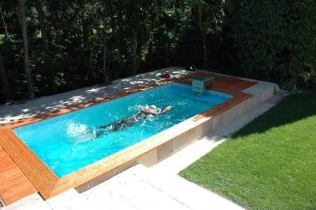Die Idee: Schwimmen statt Baden Bild: Die Idee: Schwimmen statt Baden