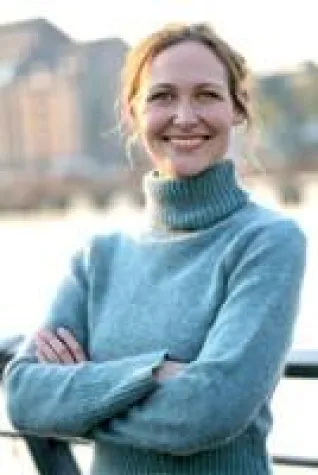 Wenn im Schwan noch immer eine Ente sitzt... oder Persönlichkeitsentwicklung statt Brustvergrößerung Bild: Wenn im Schwan noch immer eine Ente sitzt... oder Persönlichkeitsentwicklung statt Brustvergrößerung