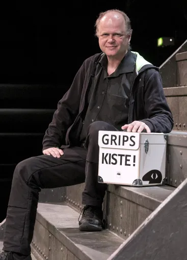 Bild: Philipp Harpain als Leiter des GRIPS Theaters bis 2026 bestätigt