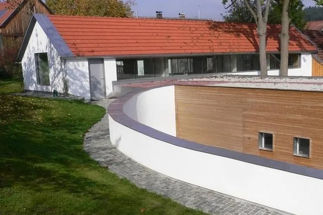 Bild: Passivhaus-Standard mit zweischaligem Ziegelmauerwerk