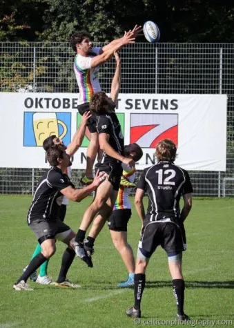 Bild: Hart aber fair – Internationales Rugbyturnier in Ramersdorf