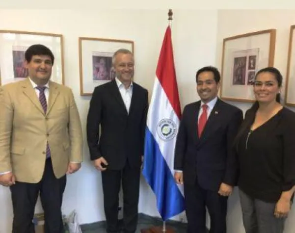 Bild: Paraguays Botschafter in Deutschland empfängt Proindex Capital