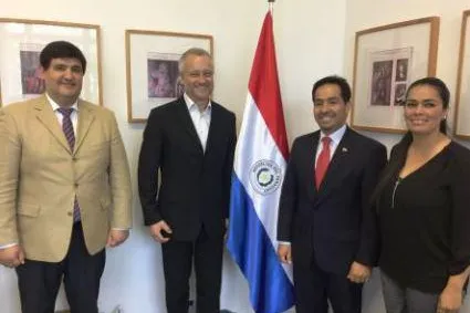 Bild: Paraguays Botschafter in Deutschland empfängt Proindex Capital