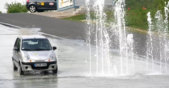 Bild: LfK und BGW veranstalten im Sommer den 2. NRW-Fahrsicherheitstag für Pflegedienste