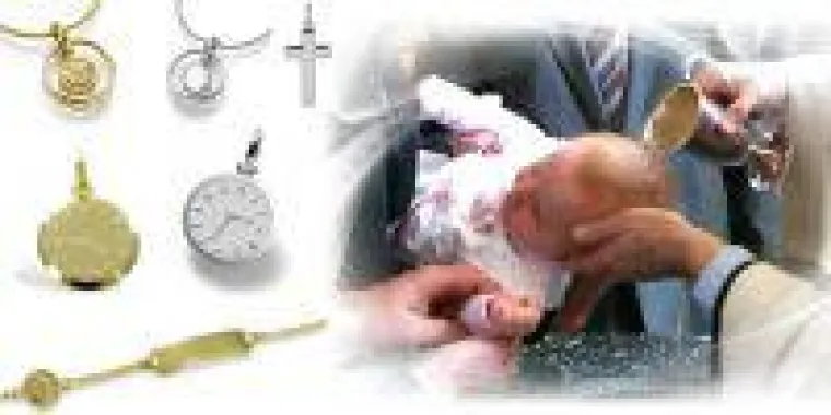 Bild: Wunderschöne Geschenkidee zur Taufe: Taufkette als Glücksbringer