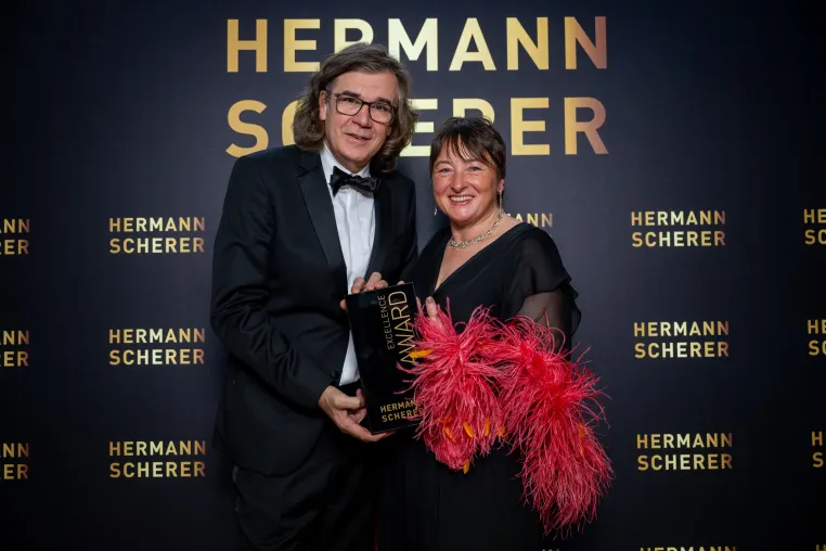20. Internationaler Speaker Slam – Nürnbergerin holt sich Ihren Award Bild: 20. Internationaler Speaker Slam – Nürnbergerin holt sich Ihren Award