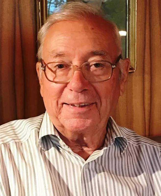 Prof. Hans Ramge (privat)