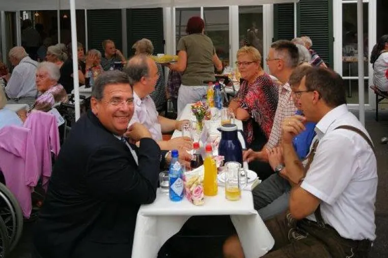 Leiter des Pflegeheims Schlößle zieht nach drei Monaten erste Bilanz Bild: Leiter des Pflegeheims Schlößle zieht nach drei Monaten erste Bilanz
