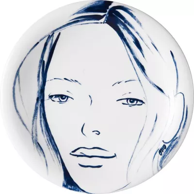 Bild: „Domestic Space | Schloß Homburg Edition“ - Zweigstelle Berlin zeigt 12 Künstler und Serie "Faces" aus MEISSEN