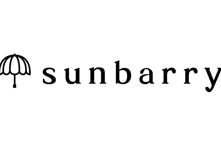 Das Comeback des Sonnenschirms: Ein unterschätztes Accessoire liefert echten UV-Schutz Bild: Das Comeback des Sonnenschirms: Ein unterschätztes Accessoire liefert echten UV-Schutz