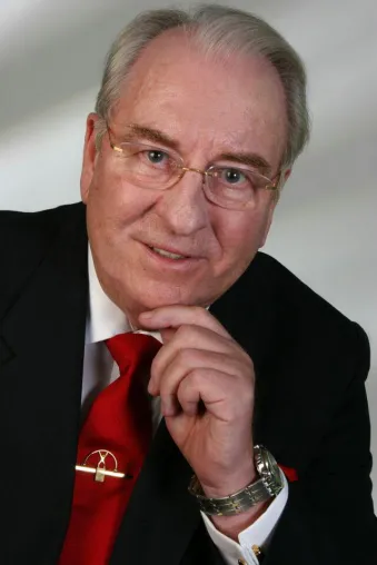 Bild: Dem Thema Erfolg von vielen Seiten genähert: Nikolaus B. Enkelmann feiert 75. Geburtstag