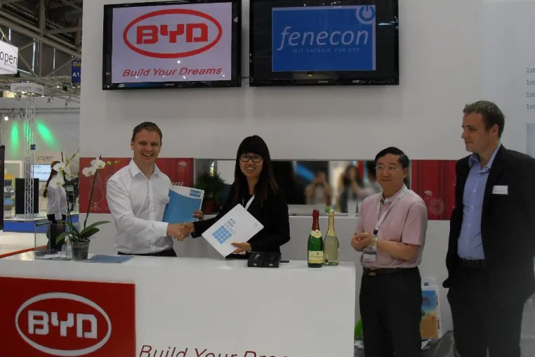 BYD und FENECON unterzeichnen Vertrag über 1000 Stromspeichersysteme Bild: BYD und FENECON unterzeichnen Vertrag über 1000 Stromspeichersysteme