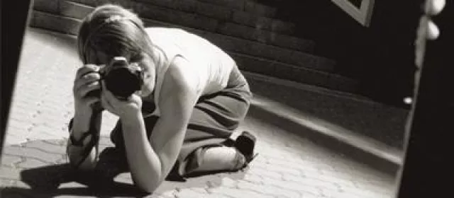 Bild: Eröffnung der Ausstellung „Fotografie an der design akademie berlin“