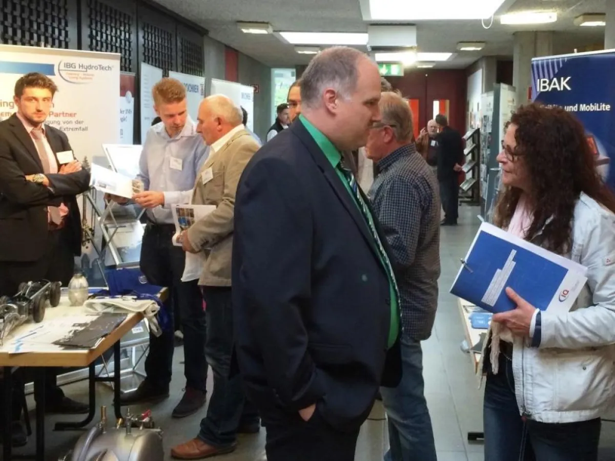 Die begleitende Hausmesse der Nürnberger Kolloquien.