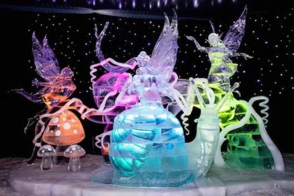 16. Eiswelt Rövershagen: Deutschlands größte Eisfigurenausstellung lockt ins Land der Phantasie Bild: 16. Eiswelt Rövershagen: Deutschlands größte Eisfigurenausstellung lockt ins Land der Phantasie