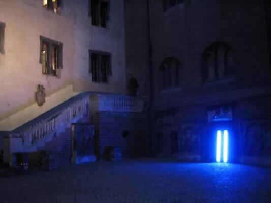 Bild: DIE BLAUE STUNDE – Performance zur Ausstellung „Berlin im Licht“