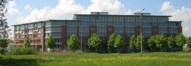 Bild: Aufnahme der Allensbach Hochschule Konstanz in den Hochschulverbund Distance Learning