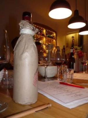 Bild: Erneute Spätburgunder-Blindverkostung in der Fränkischen Flaschenpost