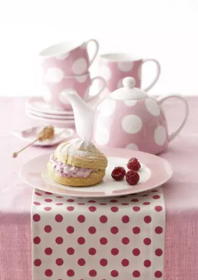 Bild: Volle Punktzahl: Teestunde mit Polka Dots von MAXWELL & WILLIAMS
