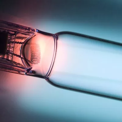 Bild: Heraeus Noblelight präsentiert eine neue Generation ozonerzeugender UV-Lampen auf dem IOA/IUVA-Weltkongress