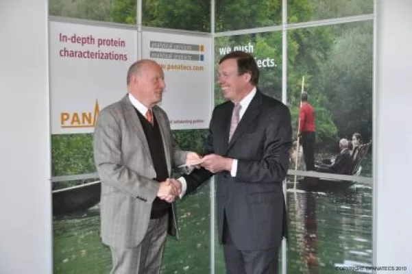 Bild: PANATecs GmbH beruft Rainer Baule, Vorstandsvorsitzender der Fresenius Kabi AG, in den Beirat
