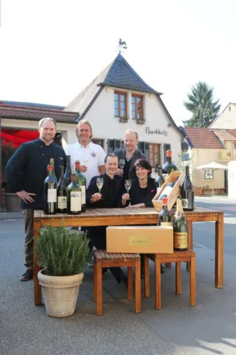 Sommer, Sonne, Portugal: Frank Buchholz lädt zur zweiten Big Bottle Party nach Mainz-Gonsenheim Bild: Sommer, Sonne, Portugal: Frank Buchholz lädt zur zweiten Big Bottle Party nach Mainz-Gonsenheim