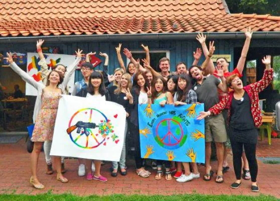 Young Activists for Peace - Internationale Jugendbegegnung in Sievershausen Bild: Young Activists for Peace - Internationale Jugendbegegnung in Sievershausen