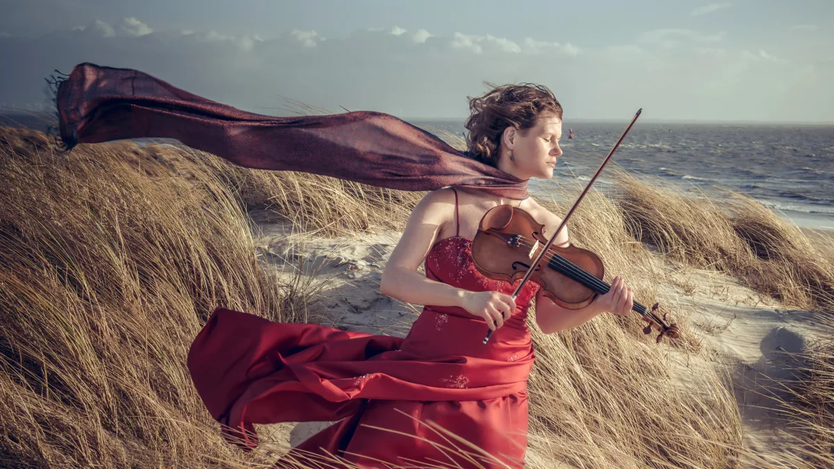 Viktoria Elisabeth Kaunzner - Violine und Komposition (© V. E. Kaunzner)