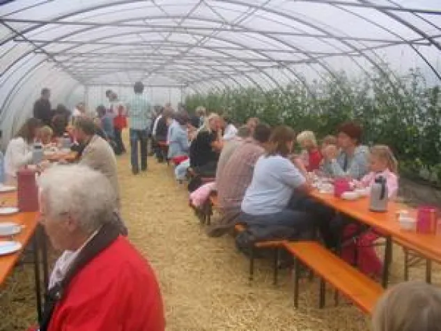 Bild: Biolesker Wiesencafe erfolgreich gestartet
