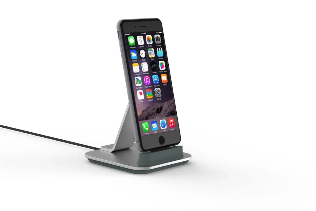 iPhone 6 Dock / © 2015 Kanex.