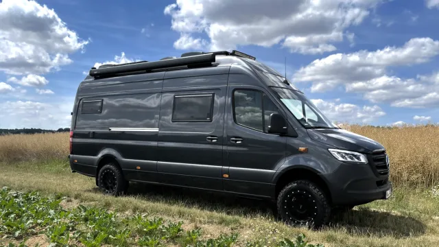 Bild: Ein Jahr voller Erfolg: WSA Reisemobile Unterfranken GmbH erweitert Portfolio und feiert Jubiläum