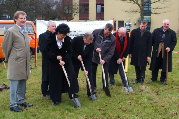 Bild: Erster Spatenstich für den Neubau des Amtes für Bodenmanagement in Korbach