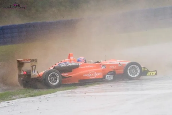 Bild: ATS Formel 3 - Cup: Top 10 Finale in der Börde - Punkte für Swiss Racing Team