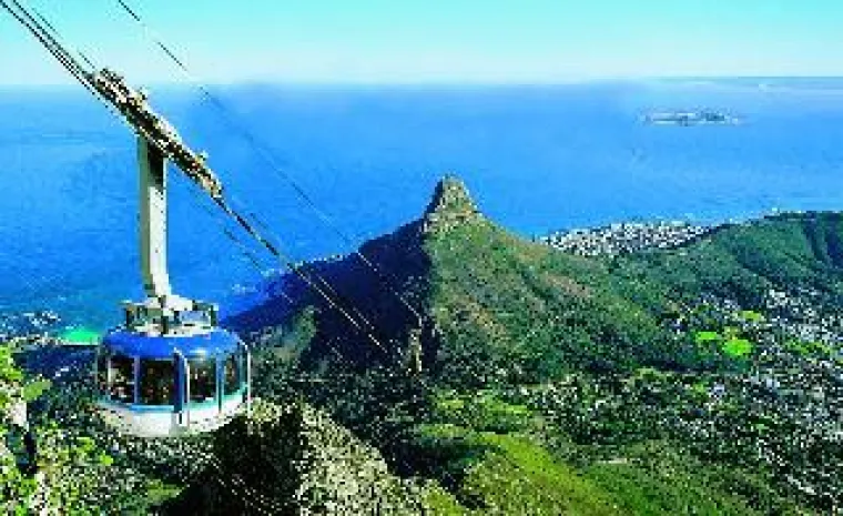 Bild: Neu: Kapstadt mit Condor